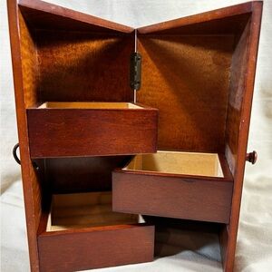 Space Conscious Jewelry Organizer with Cream felt lining